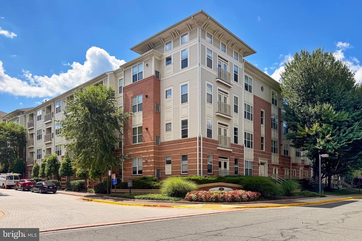 2791 Centerboro Dr - 1
